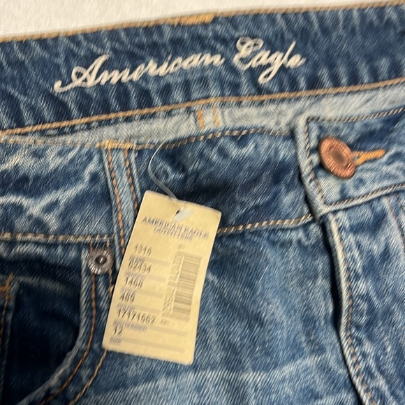 Brand new with tag American Eagle Outfitters size 12 denim skirt - Picture 2 of 5